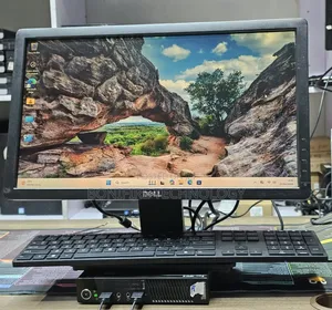 Desktop Computer Lenovo ThinkCentre M93 4GB Intel Core i3 SSD 128GB