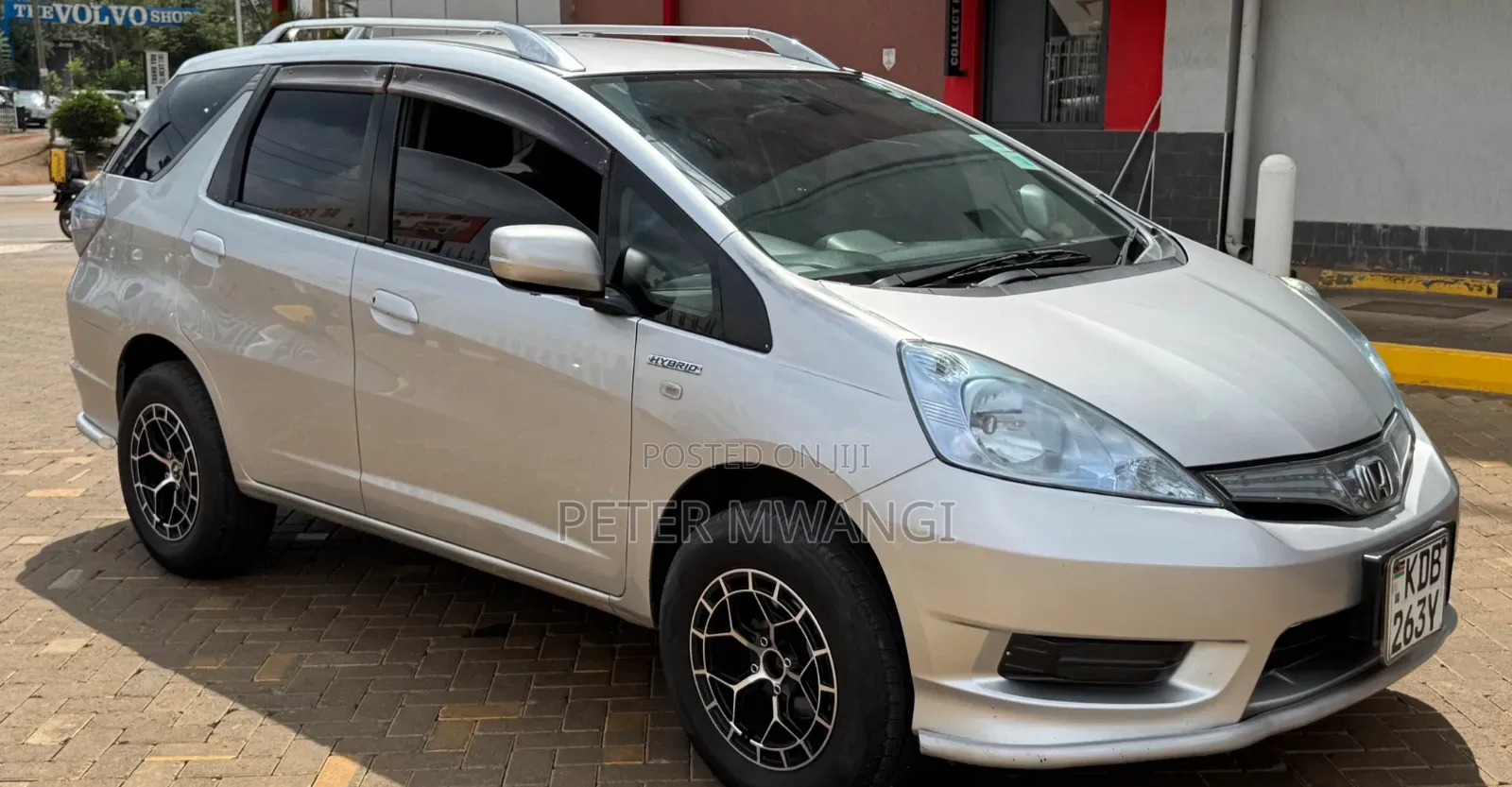 Honda Fit Shuttle 2012 Silver