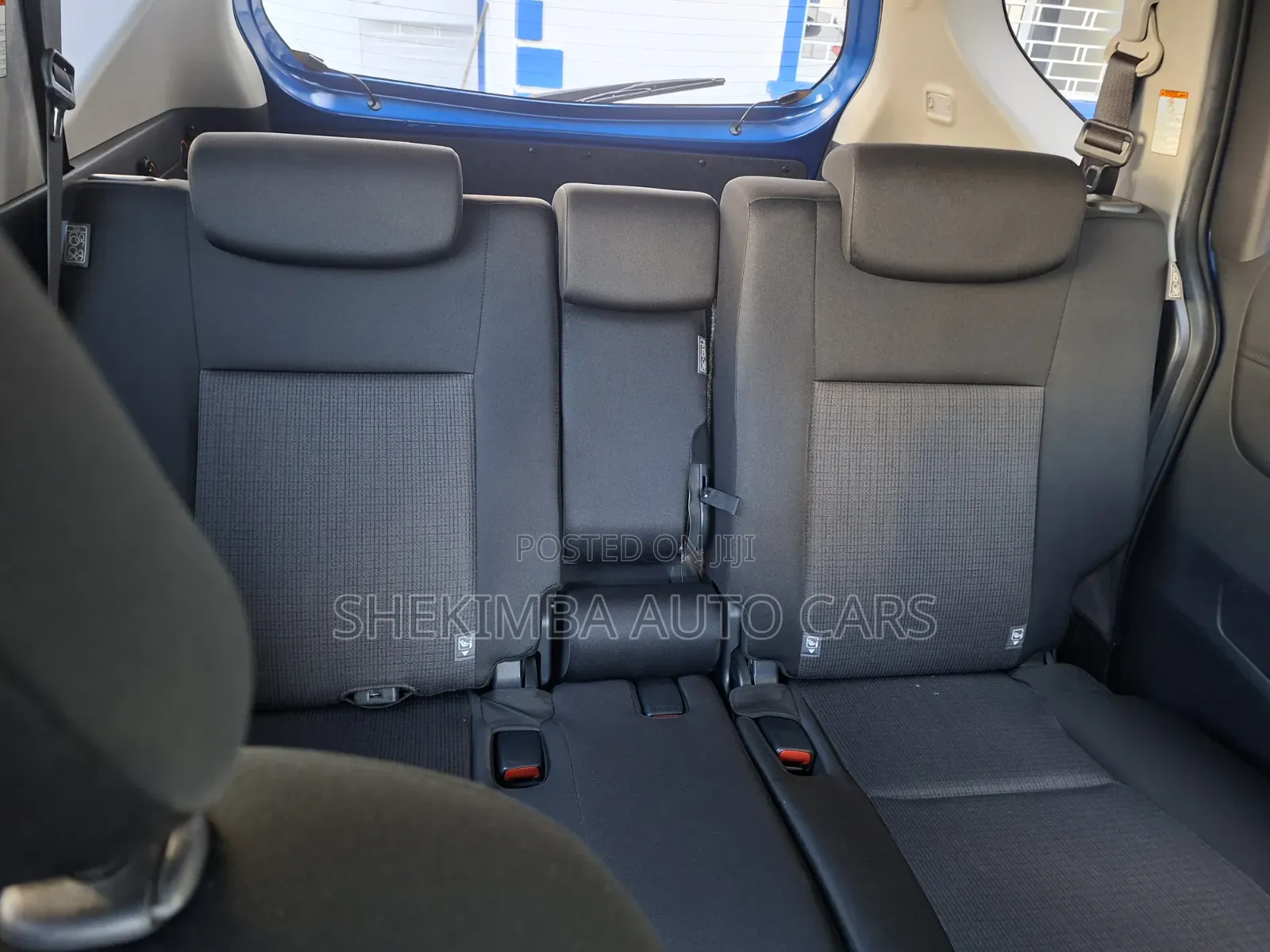 Toyota Sienta 2020 Blue