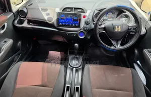 Honda Fit Shuttle 2012 Silver