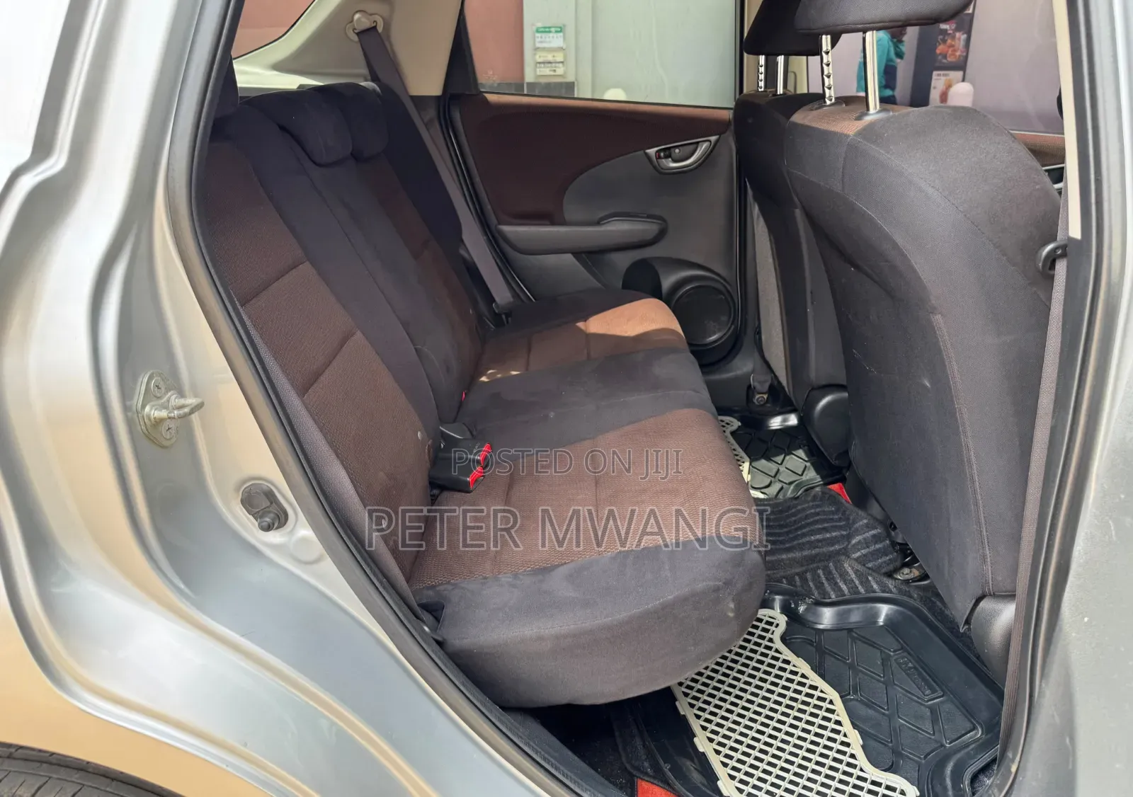 Honda Fit Shuttle 2012 Silver