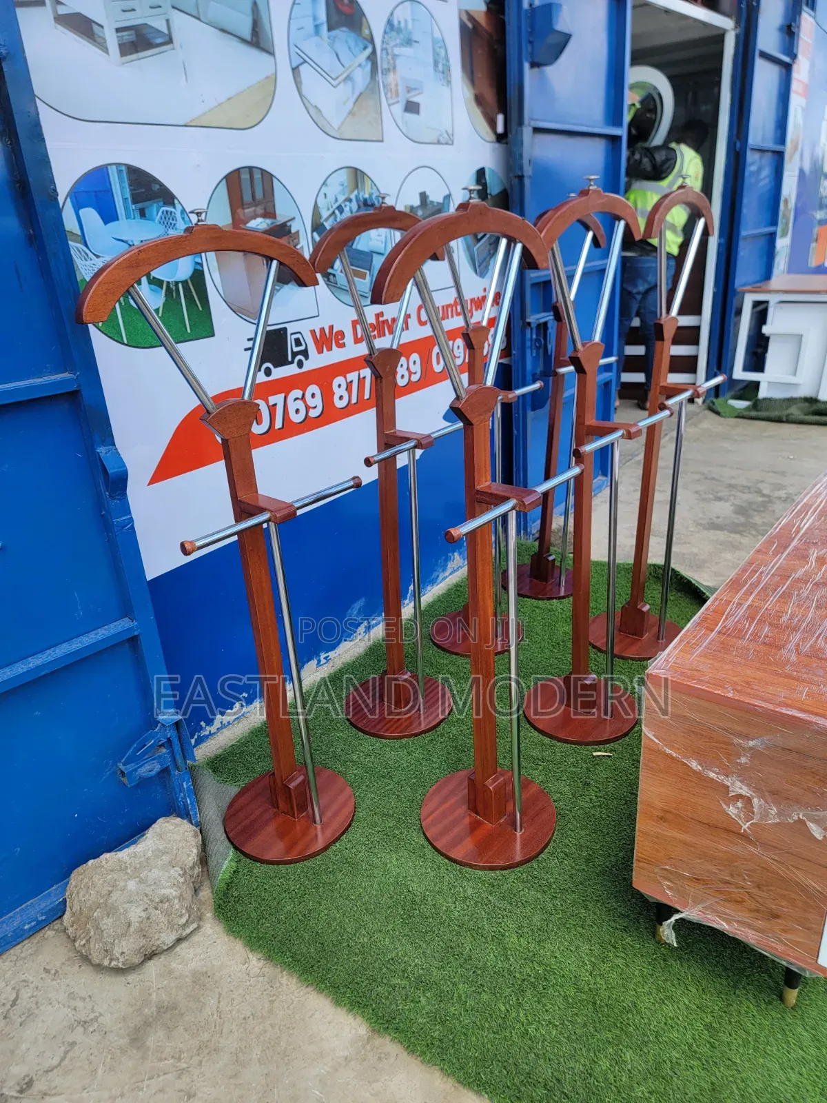 Wooden Office Coat Hanger Stand