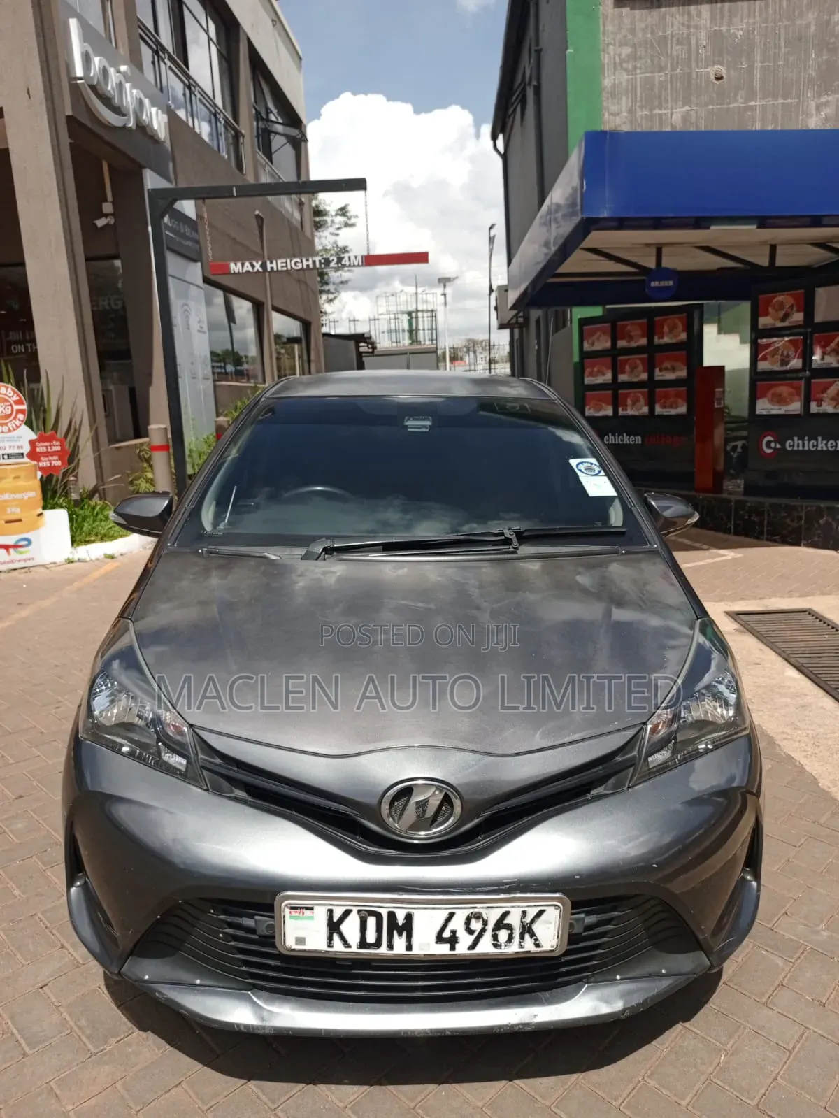 Toyota Vitz 2016 Gray