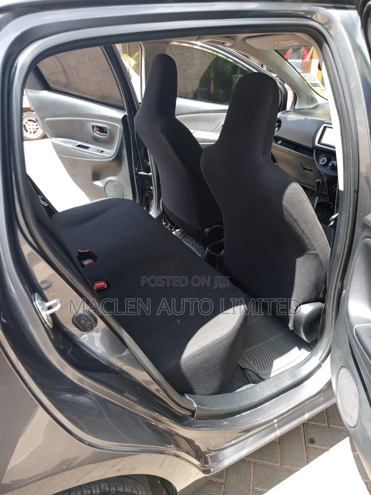 Toyota Vitz 2016 Gray