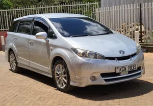 Toyota Wish 2012 Gray