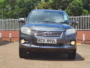 Toyota Vanguard 2012 Gray