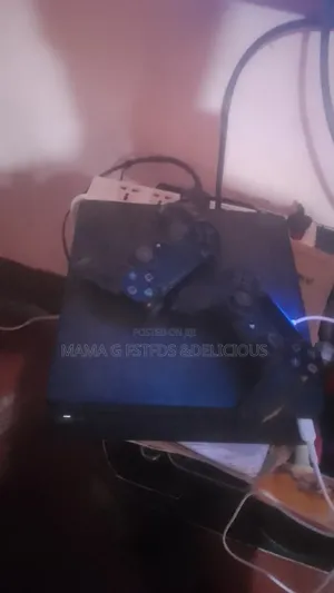 Play Station 4