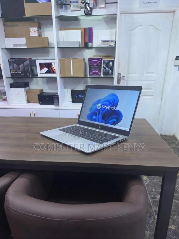 Laptop HP EliteBook 1040 G3 16GB Intel Core i7 SSD 512GB - thumbnail 3