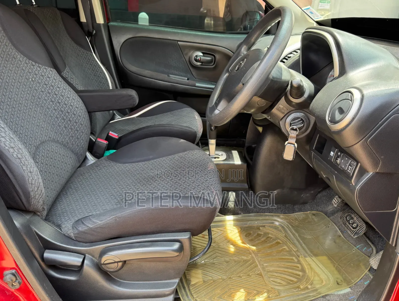 Nissan Note 2012 Red
