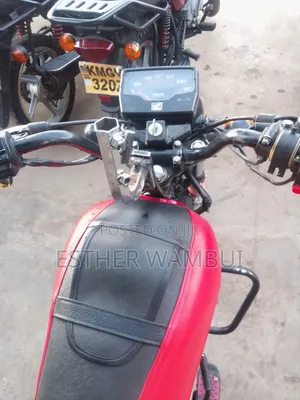 Honda CBR 2022 Red