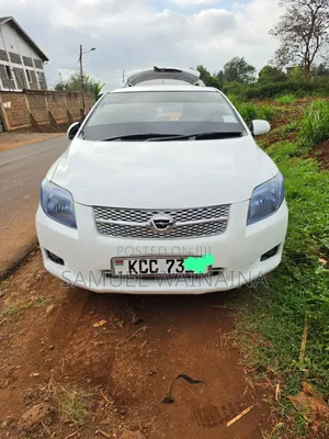 Toyota Corolla Fielder 2012 White