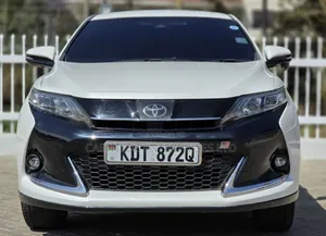 Toyota Harrier 2.0 Turbo GR Sport 2018 White