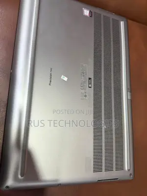Laptop Dell Precision 7550 16GB Intel Core i7 SSD 512GB