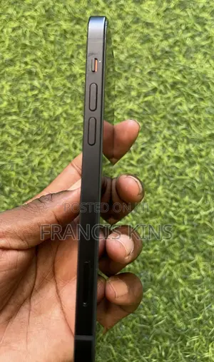 Apple iPhone 12 64 GB Black