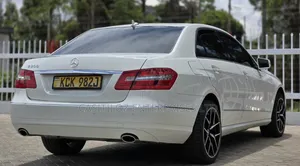 Mercedes-Benz E300 2011 White