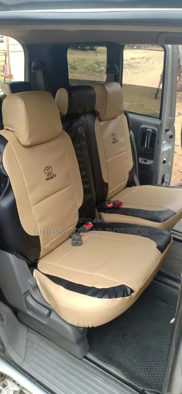 :Toyota Sienta?car Seat Covers - main view