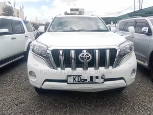 Toyota Land Cruiser Prado 2.8 2017 White