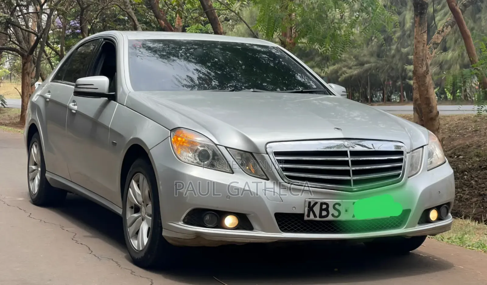 Mercedes-Benz E220 2010 Silver