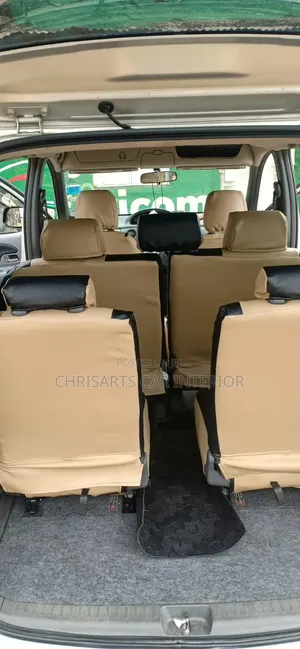 -Sienta Car Seat Covers )