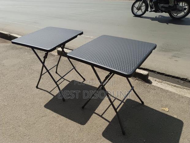 Folding Table - main view