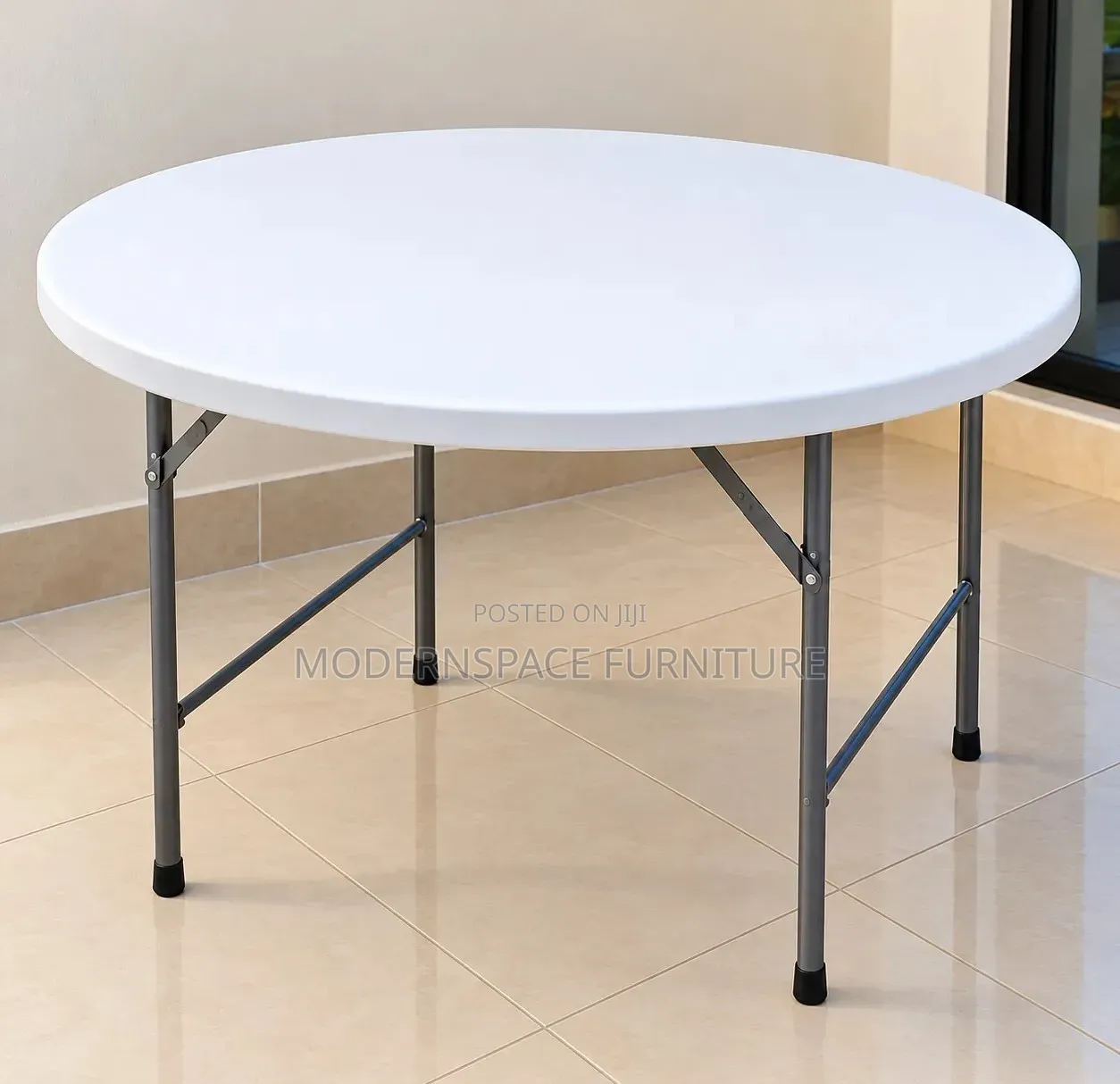 Portable Round Plastic Table