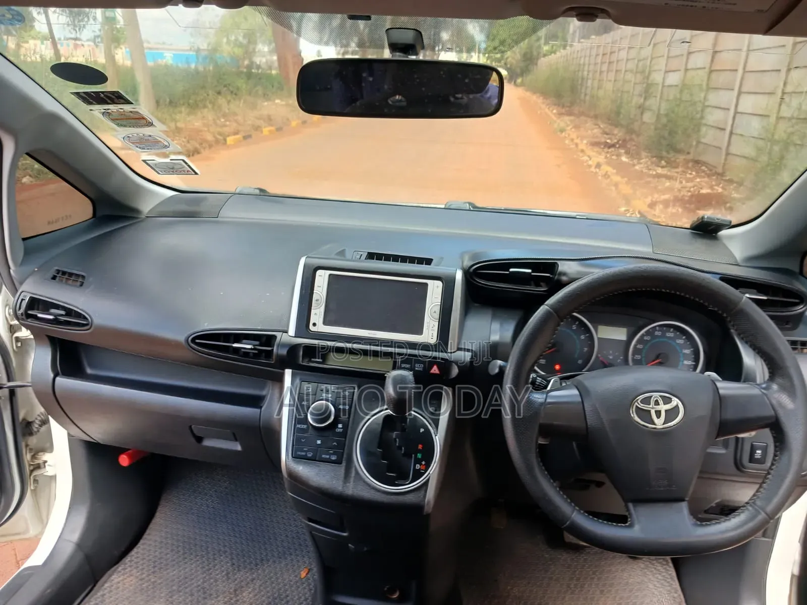 Toyota Wish 2012 White