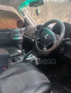 Mitsubishi Pajero 2007 Silver