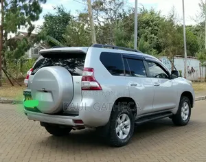 Toyota Land Cruiser Prado 2014 White