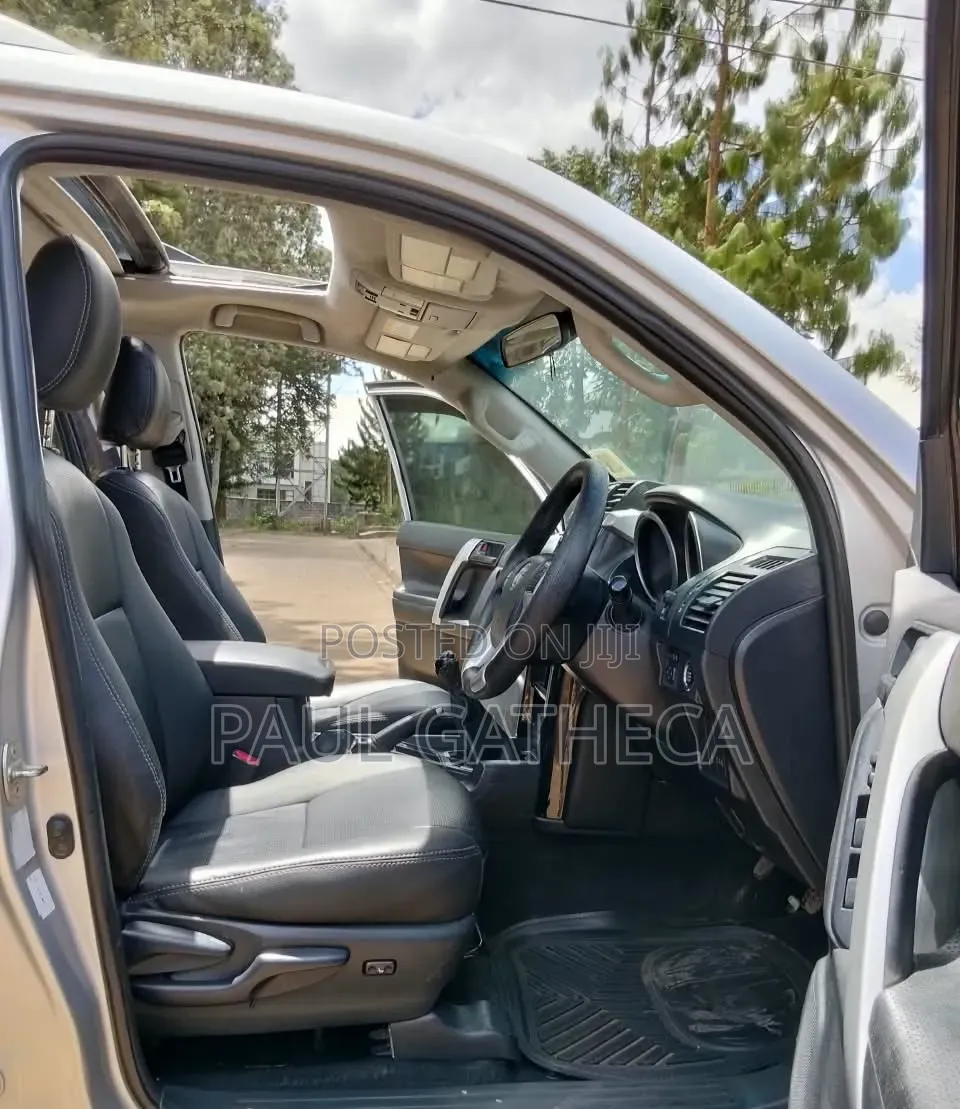 Toyota Land Cruiser Prado 2014 White