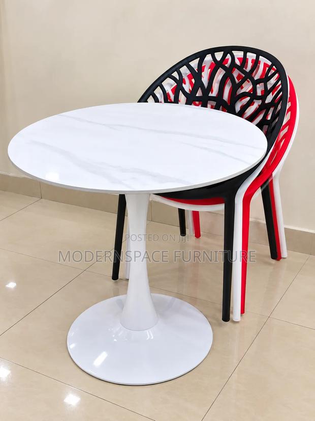 Round Marble Dining Table - thumbnail 2