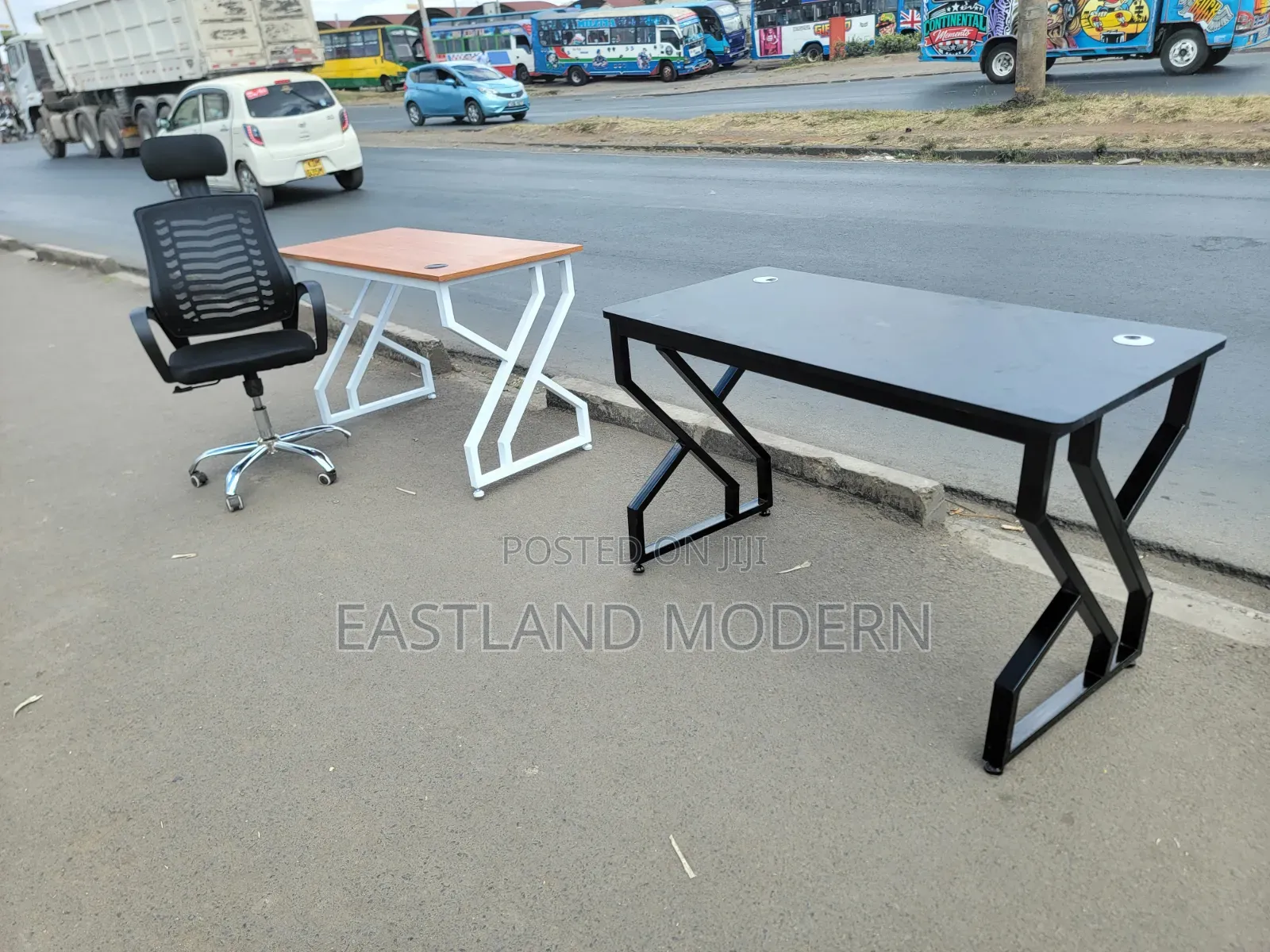 Modern Black Office Desk – Computer Table With Metallic Frame
