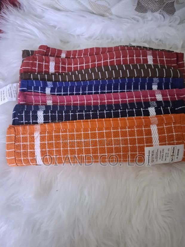 White Face Towels Size 33x33 - main view