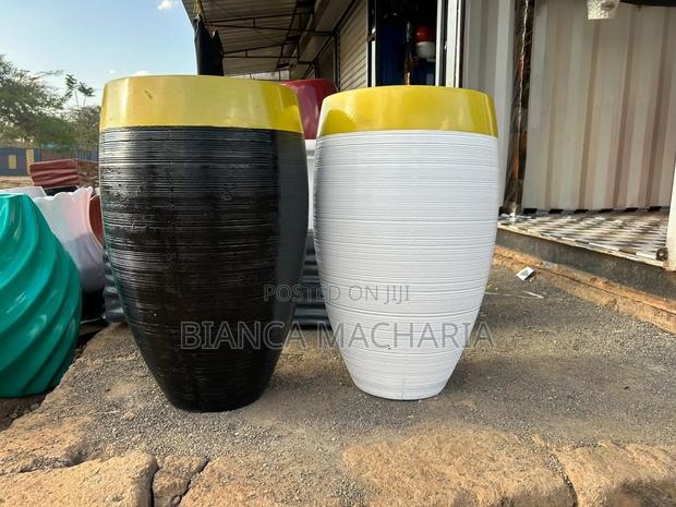 Thread Fibreglass Pot - thumbnail 2