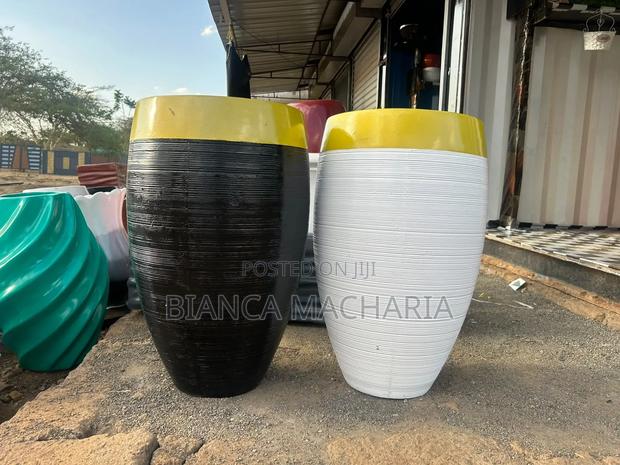Thread Fibreglass Pot - thumbnail 3