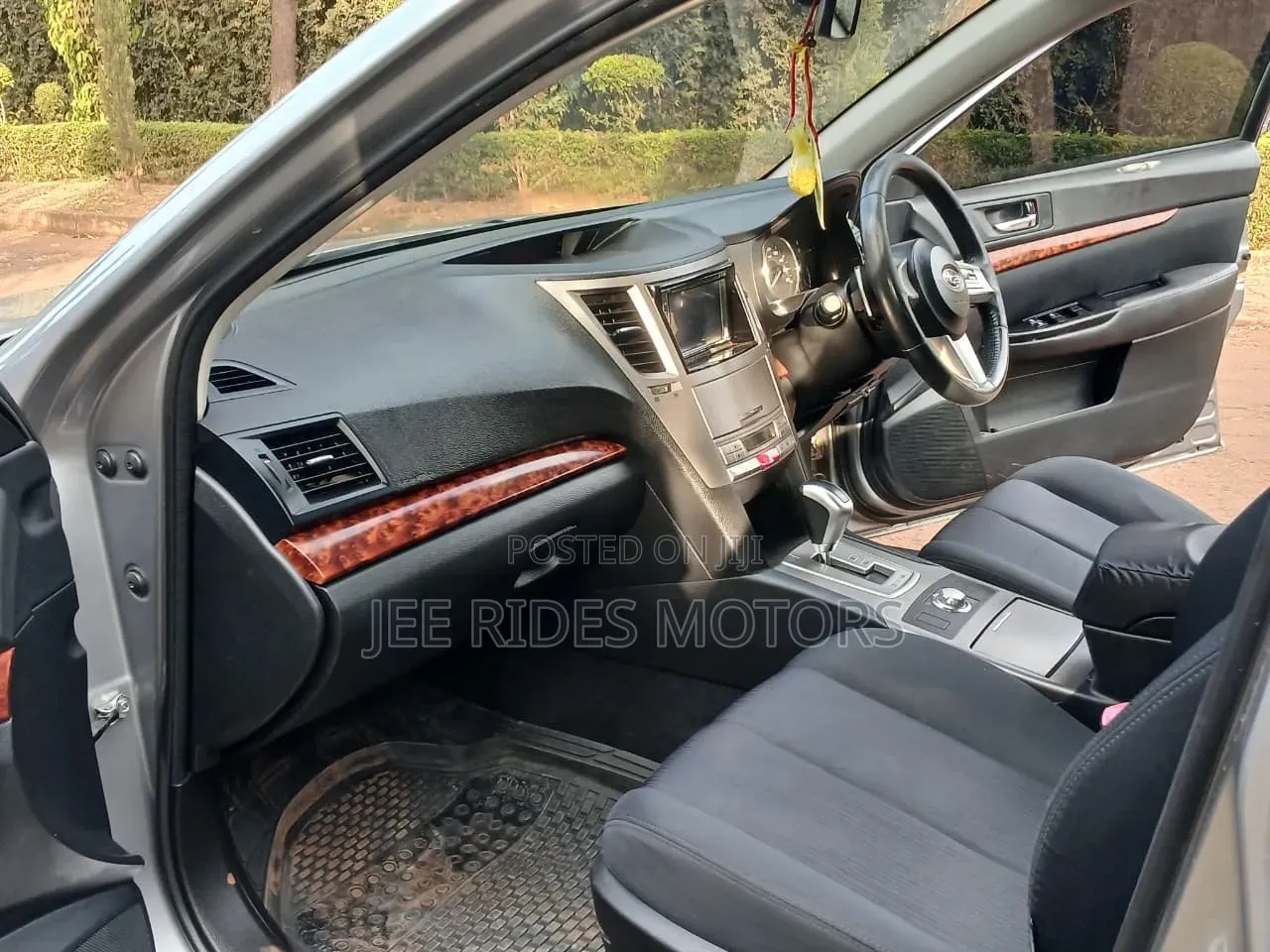 Subaru Legacy 2011 Gray