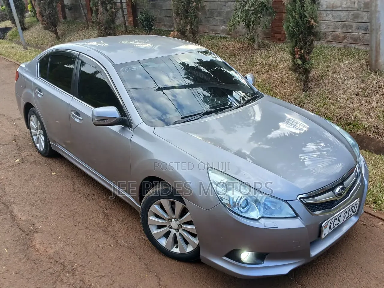 Subaru Legacy 2011 Gray