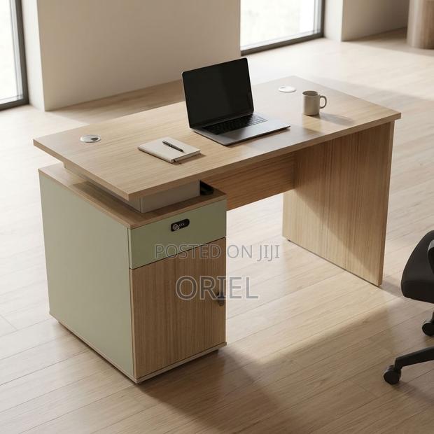 Office Desk : Modern Executive Workstation Desk 1.2M - thumbnail 2