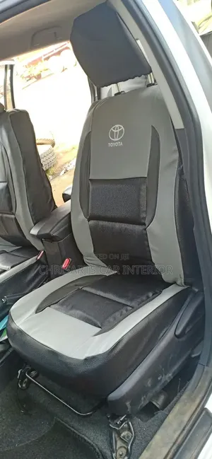 !Toyota FJ Cruiser Car Seat Covers?