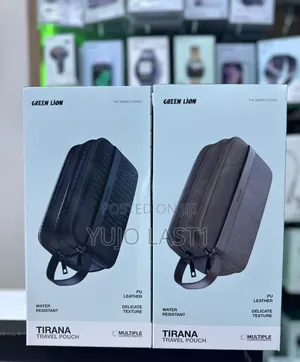 Green Lion 
Tirana 
Travel Pouch