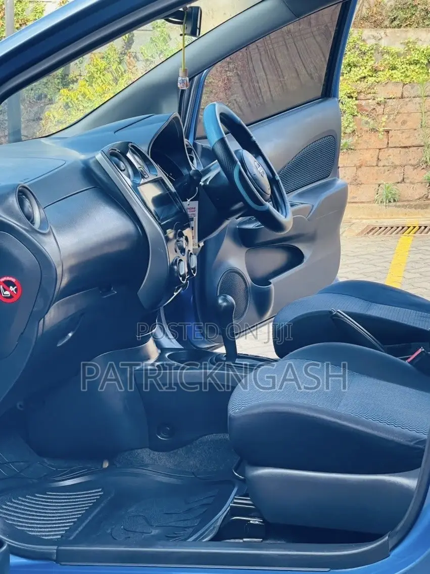 Nissan Note 2014 Blue