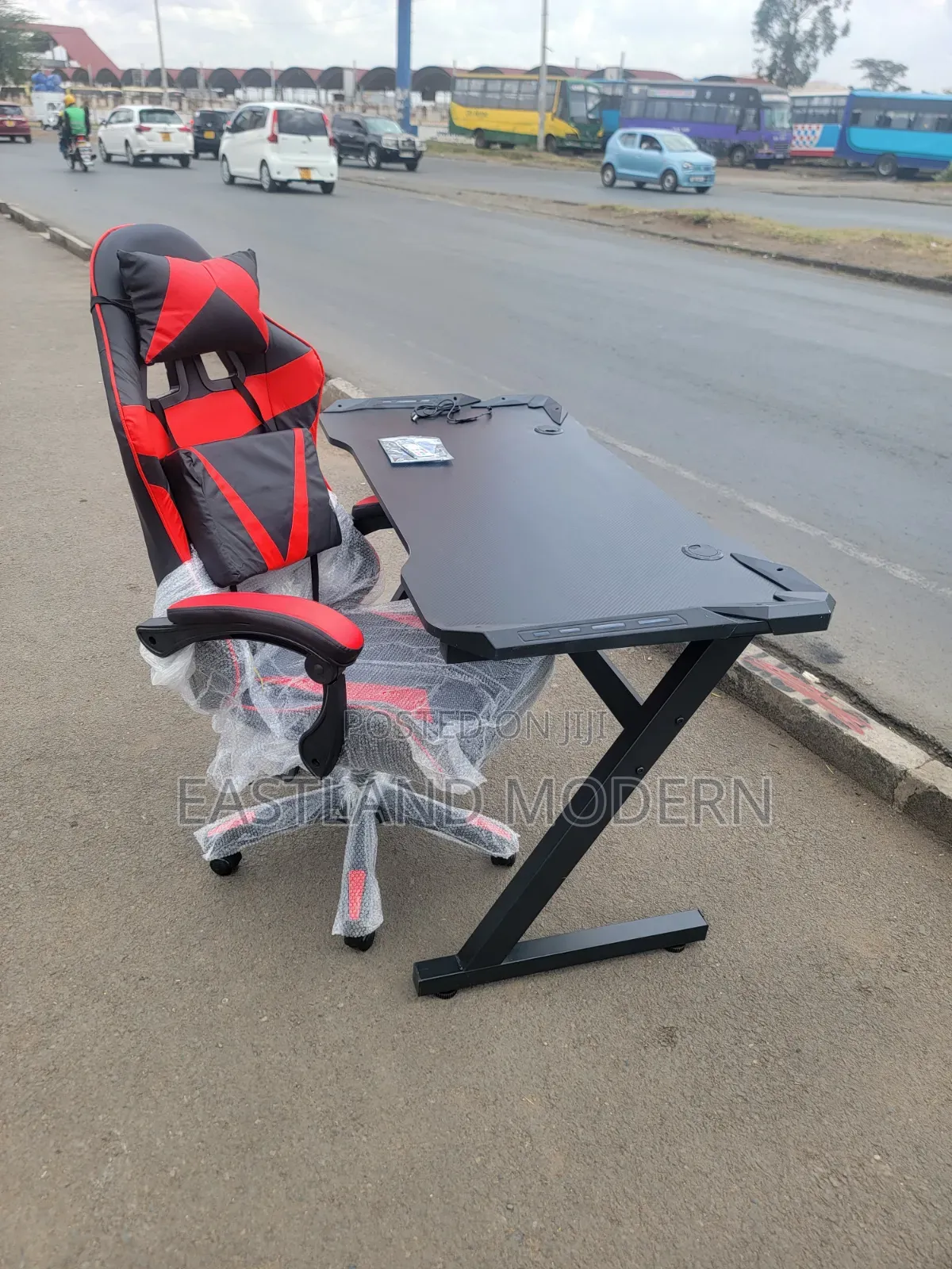 Modern Computer and Gaming Table and Gaming Chair