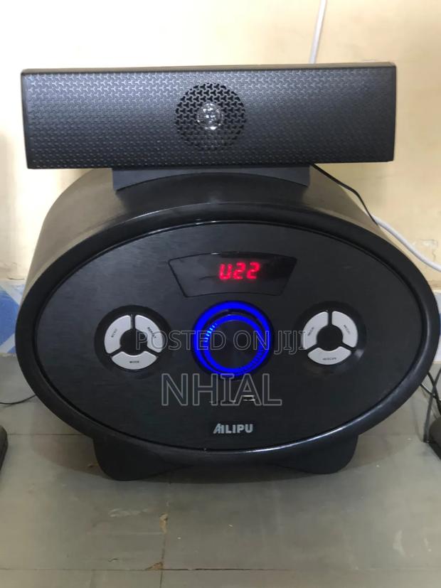 Bluetooth Speaker - thumbnail 3