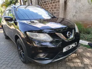 Nissan X-Trail 2.0 Petrol AWD 2016 Black