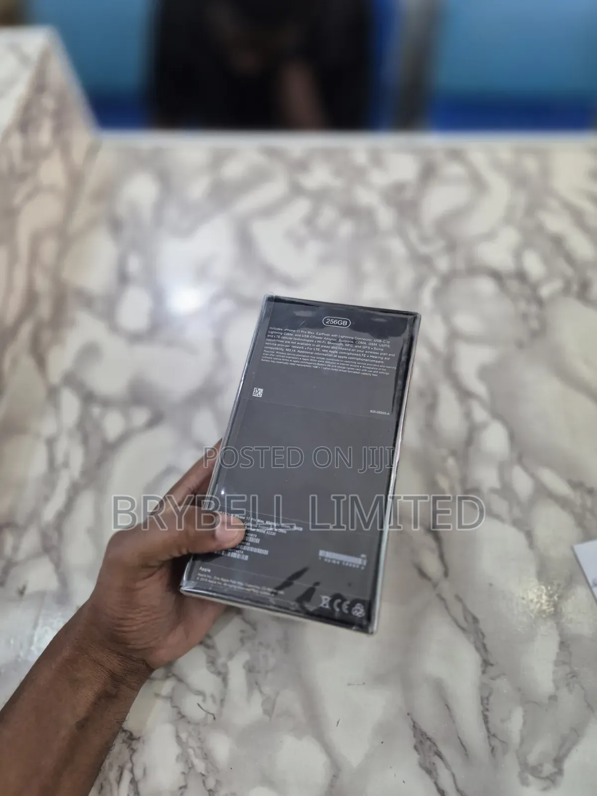 New Apple iPhone 11 Pro Max 256 GB Green