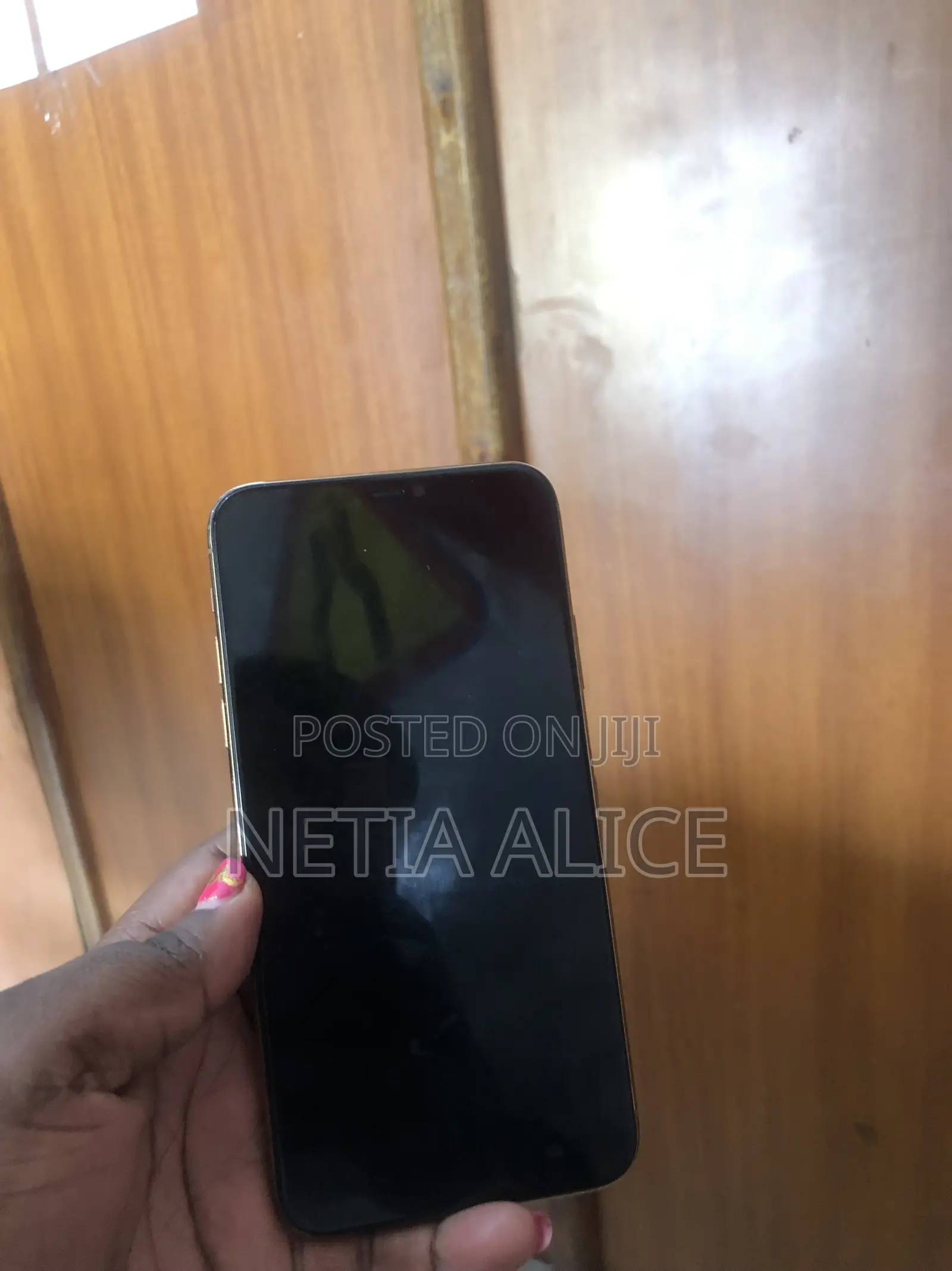 Apple iPhone 11 Pro Max 64 GB Gold