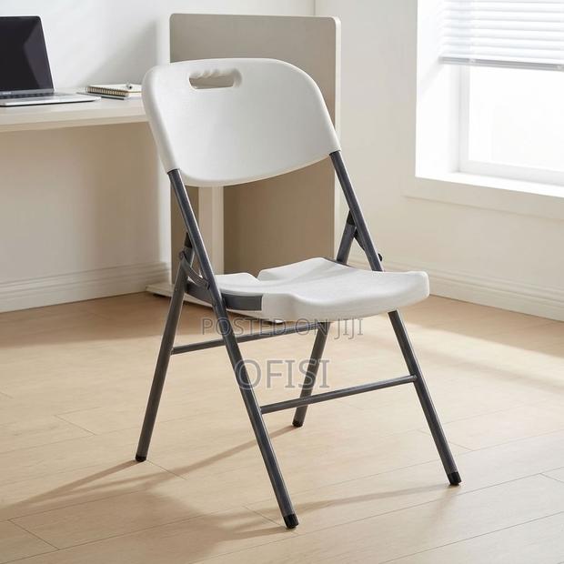 Foldable Chair; - main view