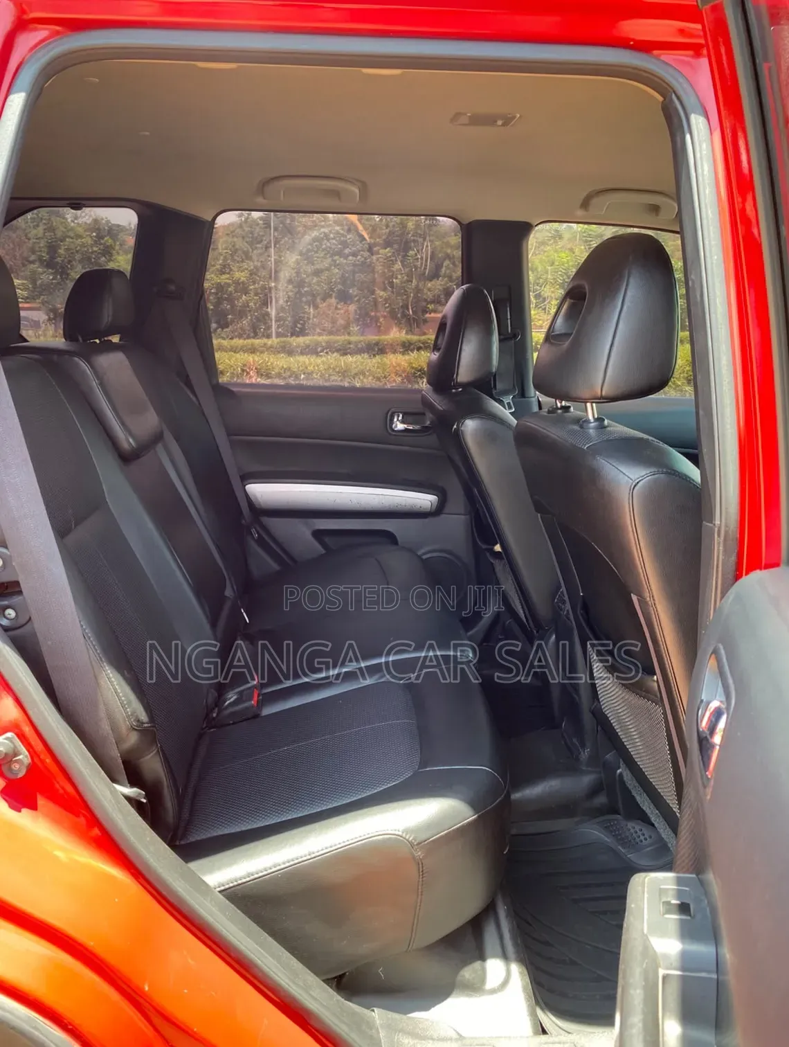 Nissan X-Trail 2012 Red