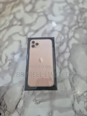 New Apple iPhone 11 Pro Max 256 GB Gold