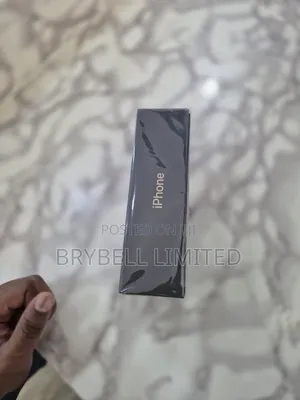 New Apple iPhone 11 Pro Max 256 GB Gold