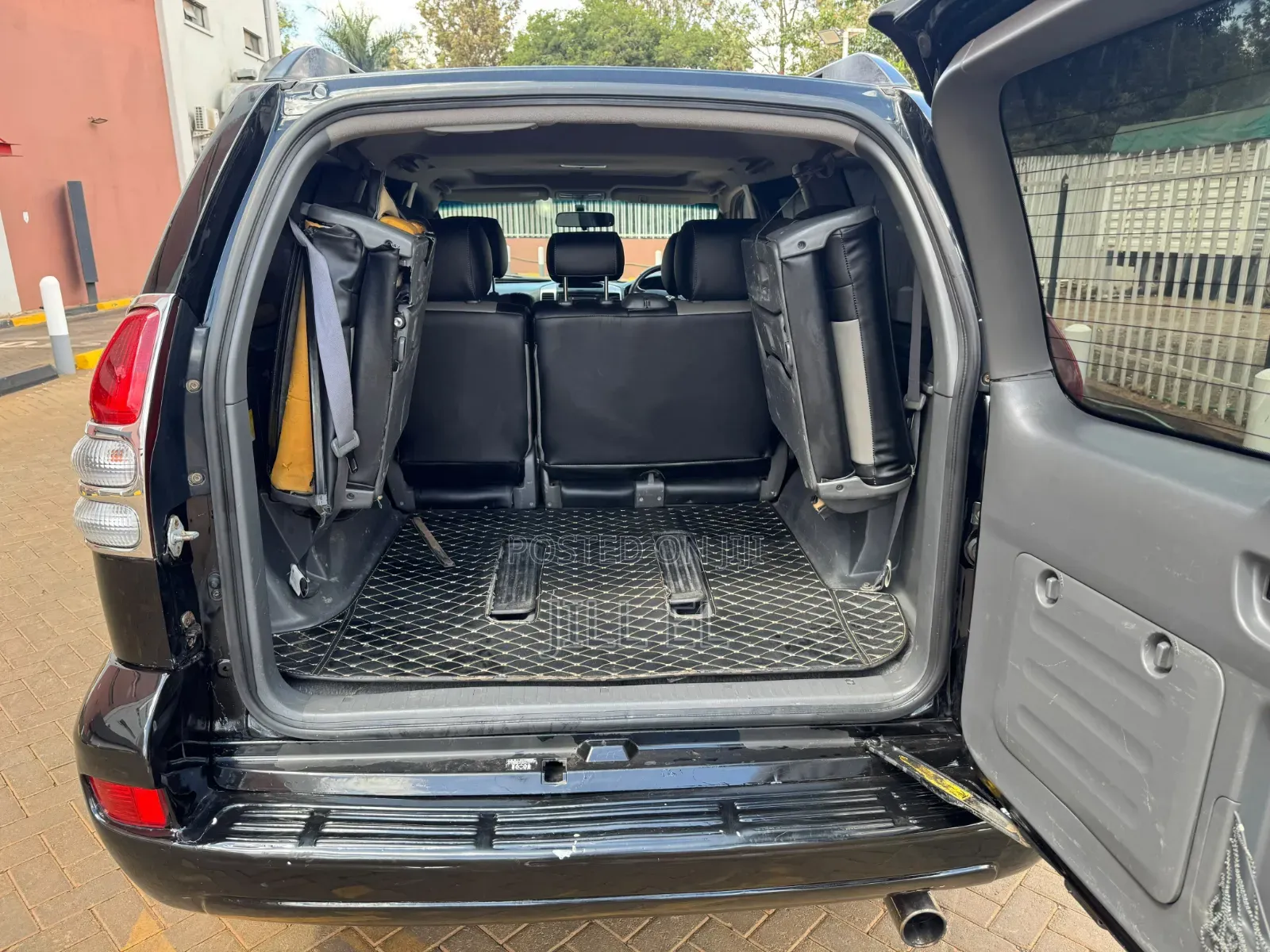 Toyota Land Cruiser Prado 2008 Black